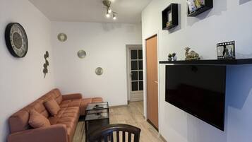 Apartment | Living room