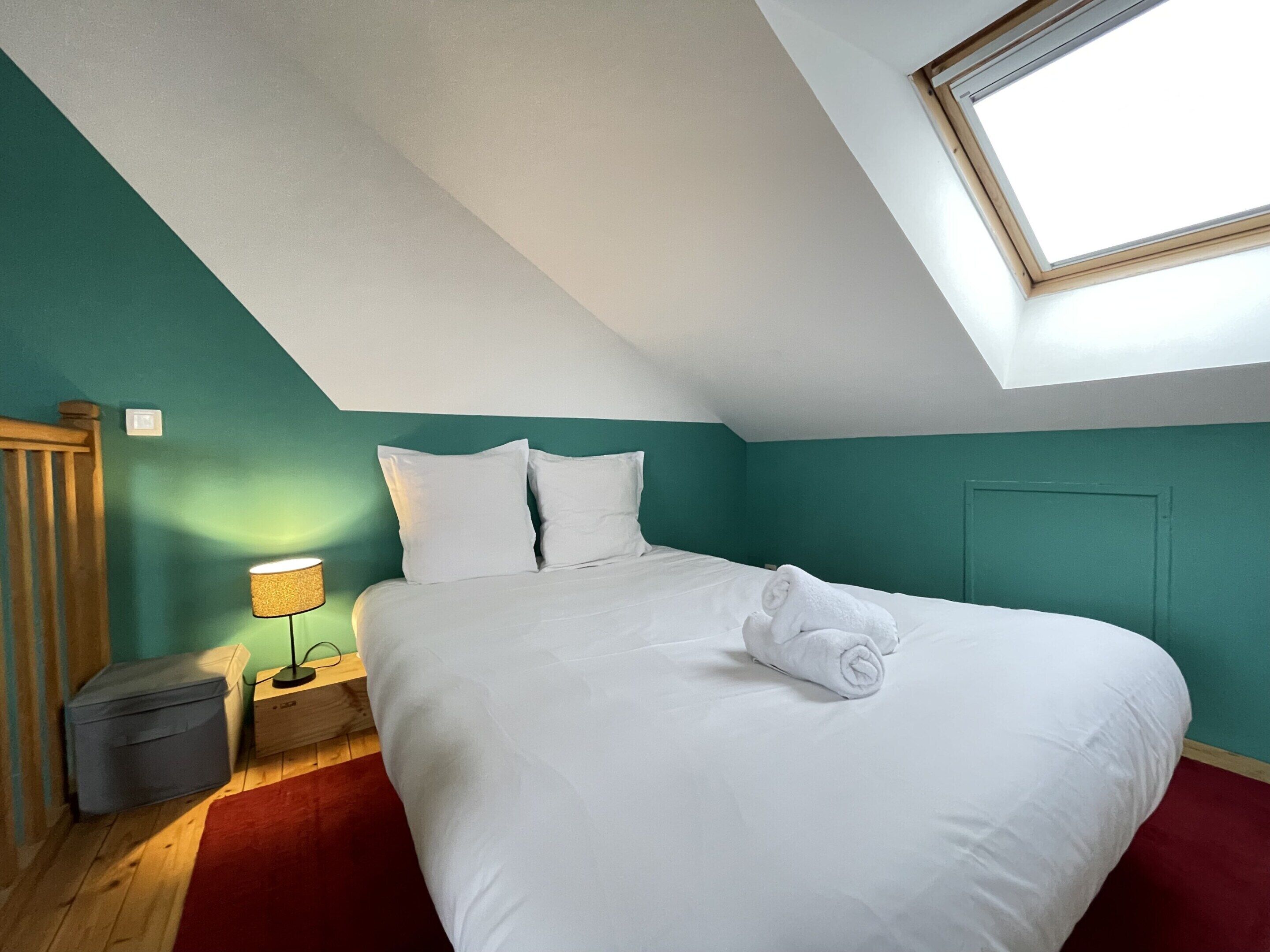 6 chambres, espace de travail pour ordinateur portable