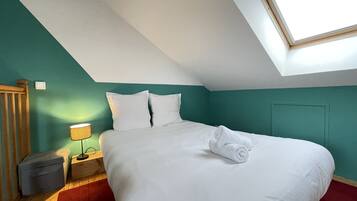 6 chambres, espace de travail pour ordinateur portable