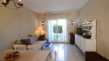 House | Living room