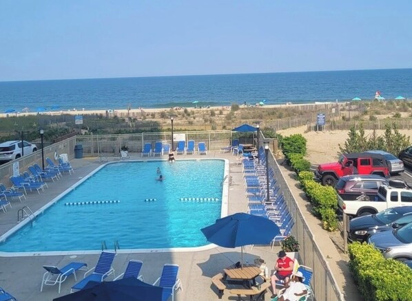Piscine extérieure