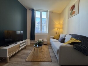 Apartment | Living area