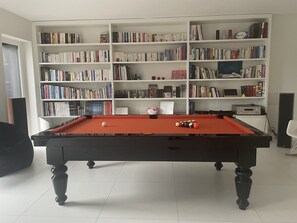 Villa | Games room