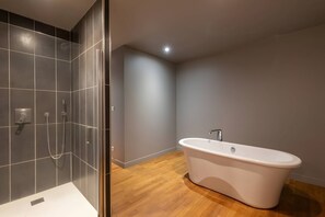 Villa | Bathroom | Hair dryer - High-end Villa Stay in Le Mans (Le Mans)
