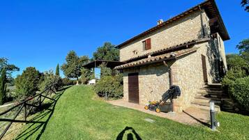 Villa, 5 Bedrooms, Smoking, Private Pool | Exterior