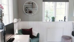 Unclassified image, 4 of 13, button - Serene Lakeside Cabin Next to the sea Just 10 Minutes From Stockholm City! (Solna)