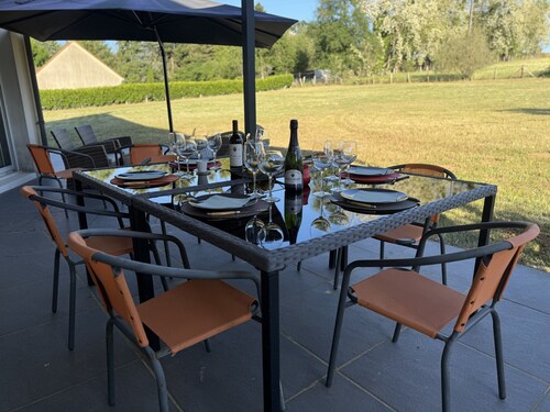 House Near Le Mans Circuit With Garden