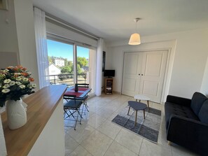 Apartment | Living room