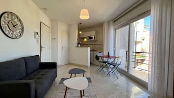 Apartment | Living area