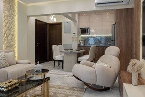 Smart TV - Elite 2 Bedroom Apartment at Privado Madinaty (Madinaty)