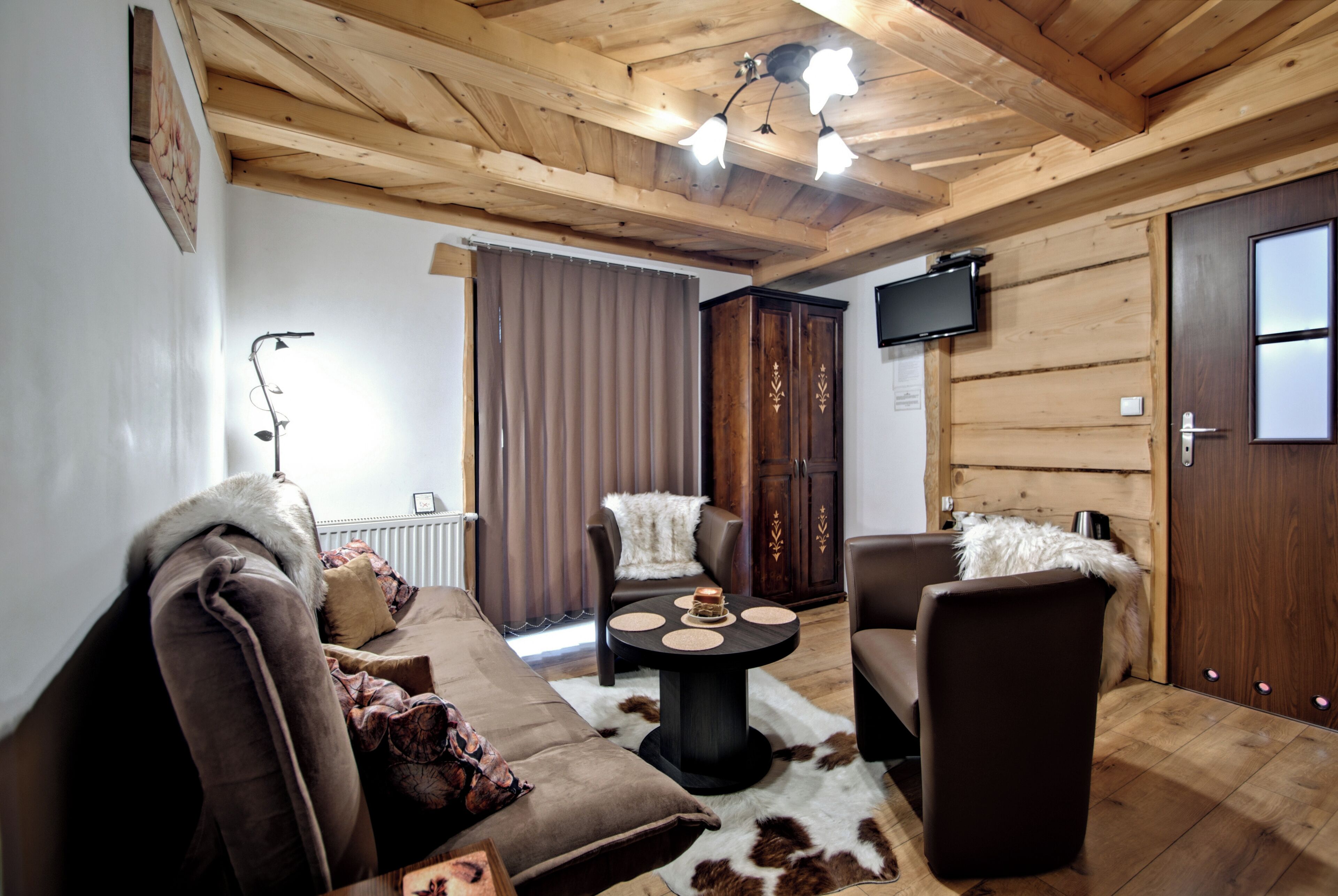Family Suite with Balcony | Blackout drapes, iron/ironing board, free WiFi