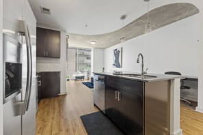 Microwave, stovetop, dishwasher