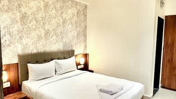 Classic Room, City View | Free WiFi