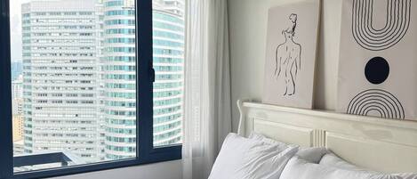 Apartment, 1 Bedroom, Private Pool, City View | 1 bedroom
