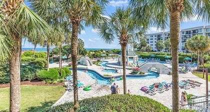 Oceanfront: Sea, Sun, & Sand renovated 1-bed 1-bath condo at Bridgewater