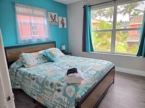 2 bedrooms, travel cot, free WiFi, bed sheets