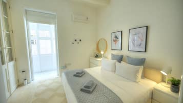 1 slaapkamer, een strijkplank/strijkijzer, gratis wifi, beddengoed