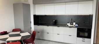 Sweet Harmony- 2-bedroom apartment in fantastic Łódź with AC, WiFi