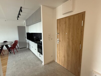 Sweet Harmony- 2-bedroom apartment in fantastic Łódź with AC, WiFi