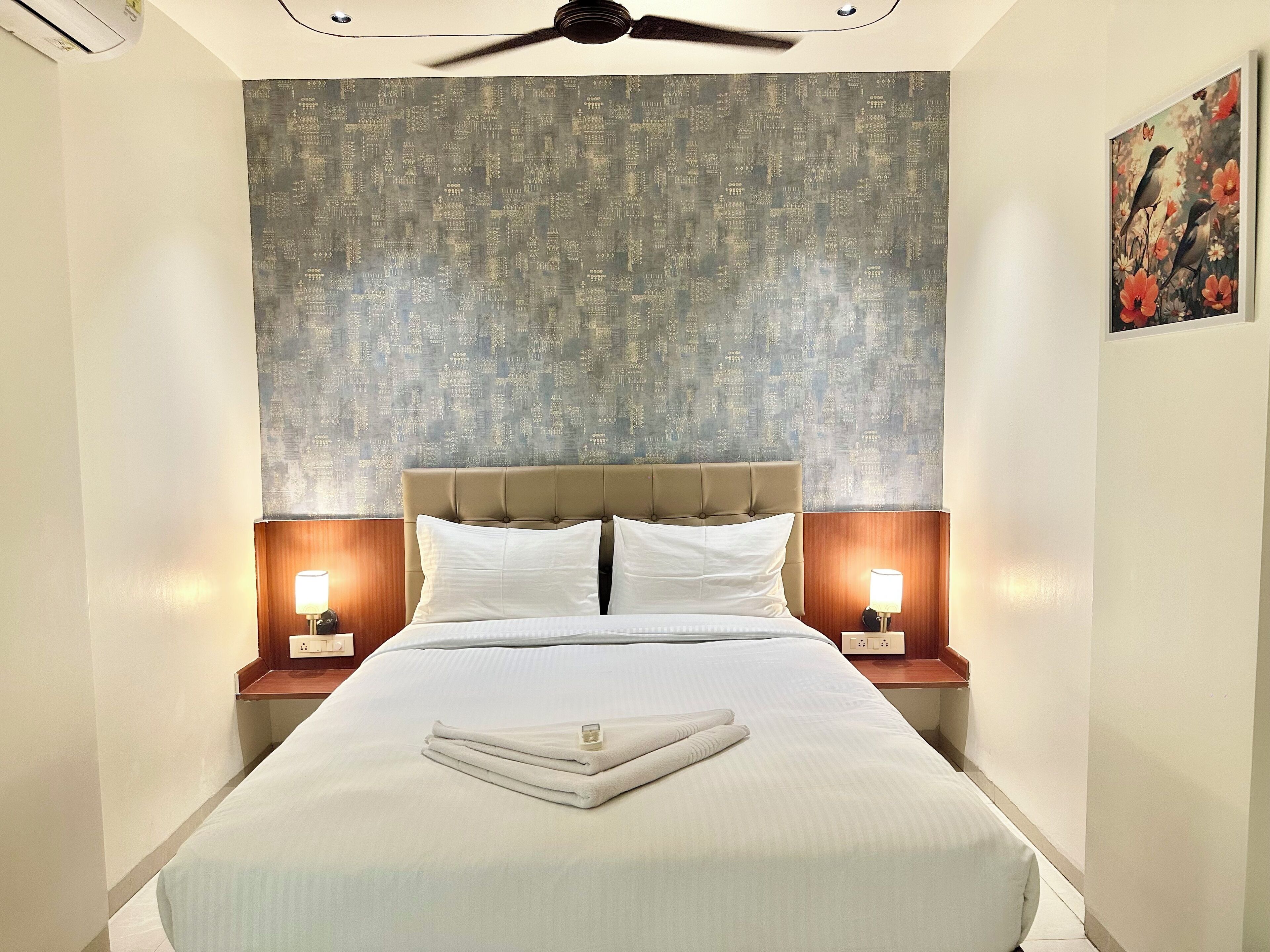 Foto - StayBird - Azure Suites Business Hotel