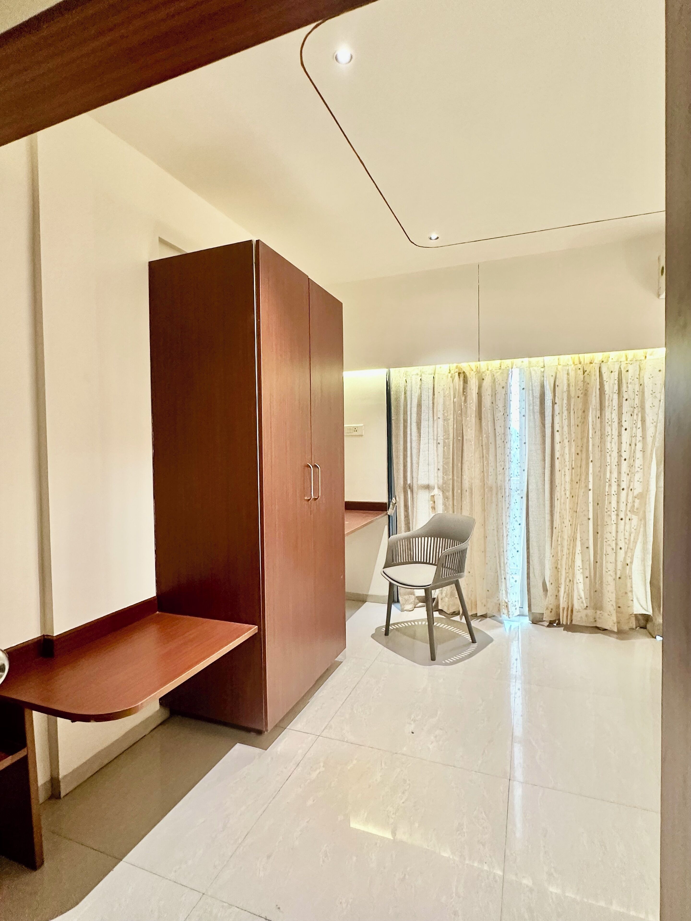 Foto - StayBird - Azure Suites Business Hotel