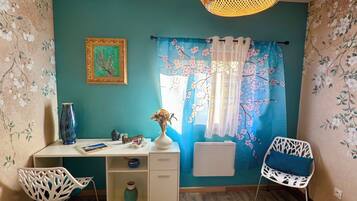 4 bedrooms, iron/ironing board, travel crib, free WiFi