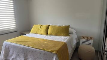 2 habitaciones, tabla de planchar con plancha y wifi