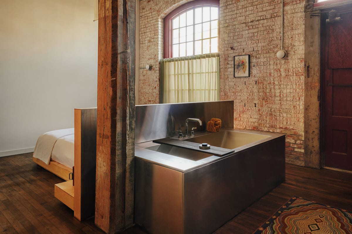 Suite júnior | Caixa forta a l'habitació, cortines opaques i planxa i posts de planxar