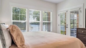 10 chambres, lit parapluie, Wi-Fi, draps fournis