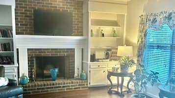 Smart-TV, Kamin