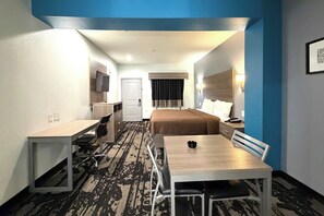 Suite, 2 Queen Beds, Non Smoking