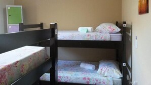 Room - Narayana Yoga Hostel (São José do Rio Preto)