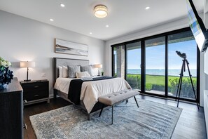 3 chambres, fer et planche à repasser, accès au Wi-Fi (inclus)