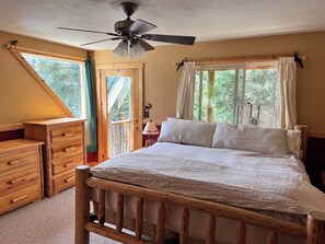 Room - Deer Lake Private House on Double Lot (Loon Lake)