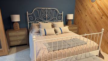 3 間睡房、書桌、熨斗/熨衫板、免費 Wi-Fi