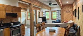 Mountain View 3-bedroom apartment in Carrabassett Valley 10 minutes to Sugarloaf
