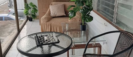 Family Room | Terrace/patio