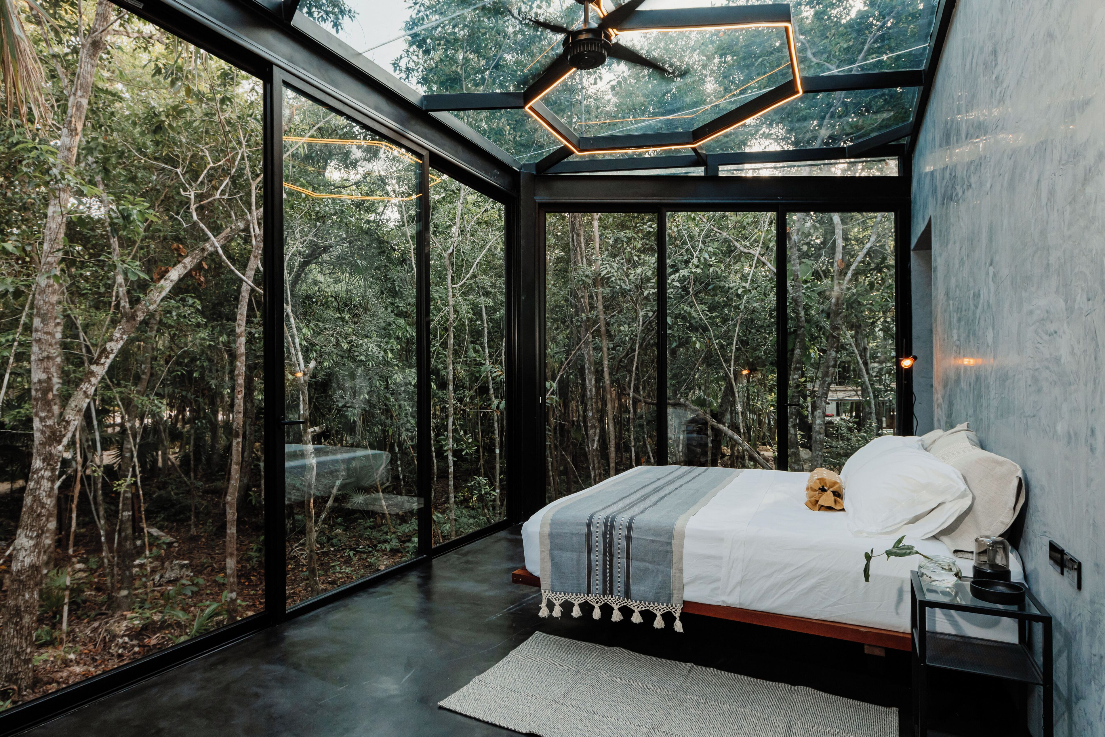 Literie de qualité supérieure, Wi-Fi gratuit, draps fournis