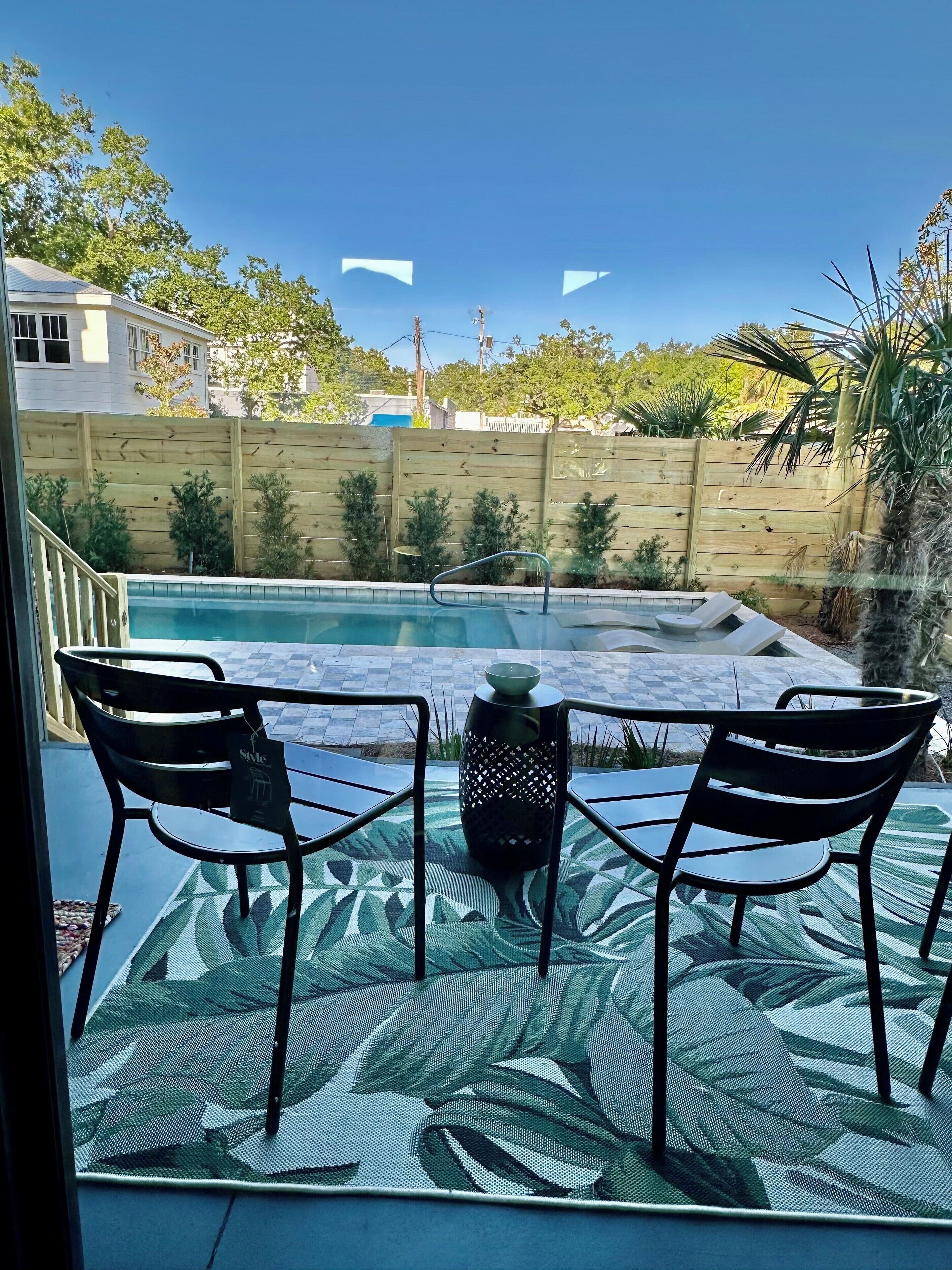 室外泳池、暖水池