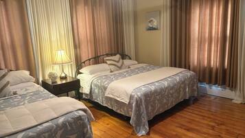 4 chambres, fer et planche à repasser, Wi-Fi, draps fournis
