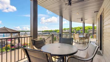 Condo, Multiple Beds, Balcony (Piece of Paradise) | Outdoor dining