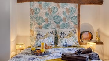 2 habitaciones, tabla de planchar con plancha, wifi y ropa de cama