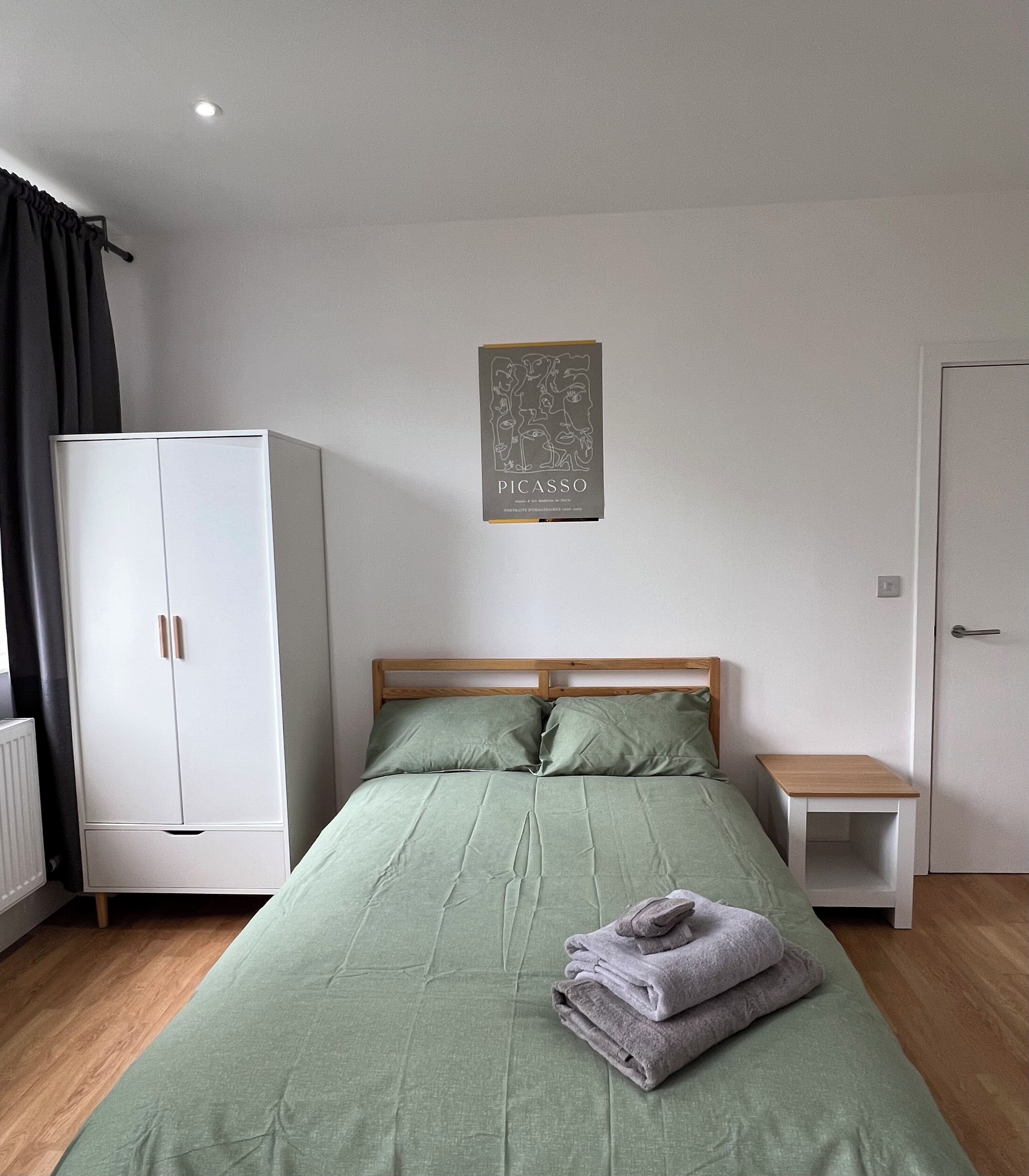 1 bedroom, iron/ironing board, WiFi, bed sheets