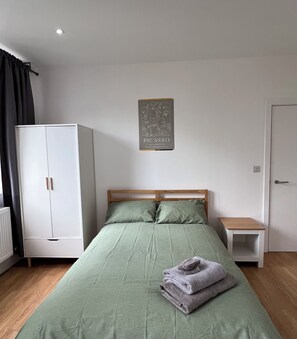 1 bedroom, iron/ironing board, WiFi, bed sheets