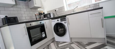 Mikrowelle, Ofen, Herdplatte