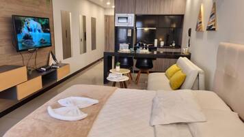 1 bedroom, iron/ironing board, WiFi, bed sheets