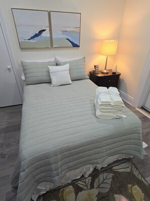 1 bedroom, iron/ironing board, WiFi, bed sheets