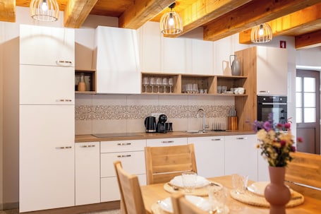 Comfort Apartment, Balcony, Courtyard View | Soundproofing, free WiFi
