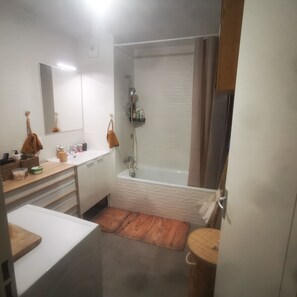 Hair dryer, towels, soap, toilet paper