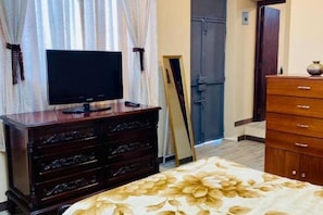 1 dormitorio, wifi gratis, ropa de cama y accesible en silla de ruedas